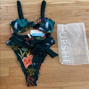 CUPSHE Tropical print high waisted swim suit